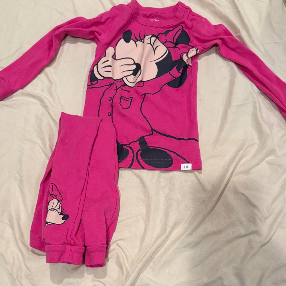 GAP Kids Bright Pink Minnie Mouse Pajama Set
